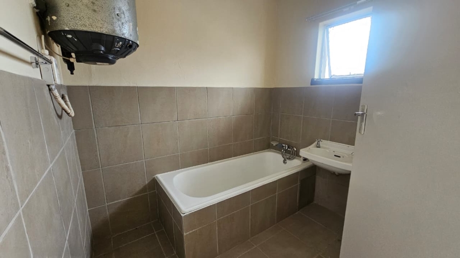 To Let 1 Bedroom Property for Rent in Dagbreek Free State